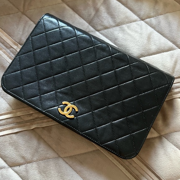 Authentic CHANEL Vintage Full flap - Picture 3 of 11